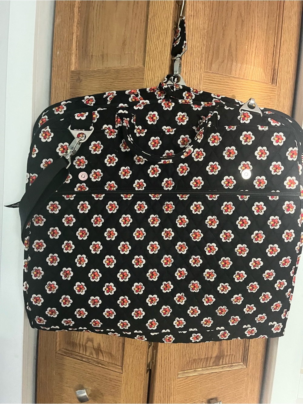 Vera Bradley Garment Bag retired "Pirouette" pattern NWOT